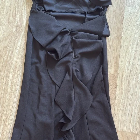 Sequin Hearts Black Crisscross Backless Bodycon  Long Dress  Size 7 - Picture 5 of 8